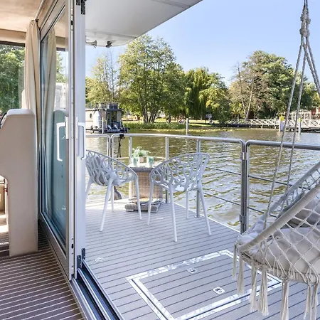 Hafensuite In Templin Uckermark Bateau-hôtel